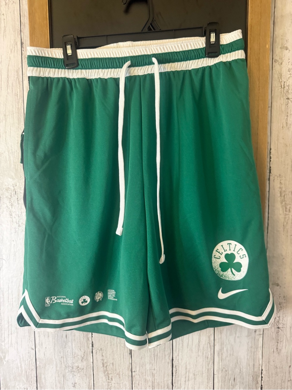 Nike Dri Fit Boston Celtics Mens Basketball Shorts 75 Anniversary Large NBA Z5